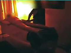 அமர்னா மில்லர் மற்றும் க்வென் ஸ்டார்க் டேக் டீம் கருங்காலி சேவல்