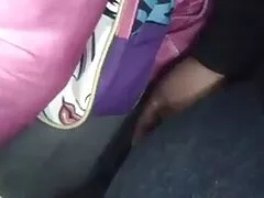 நனைவது பட்ஜெட் டோம்ப் ரைடர் ஈரமாகிறது